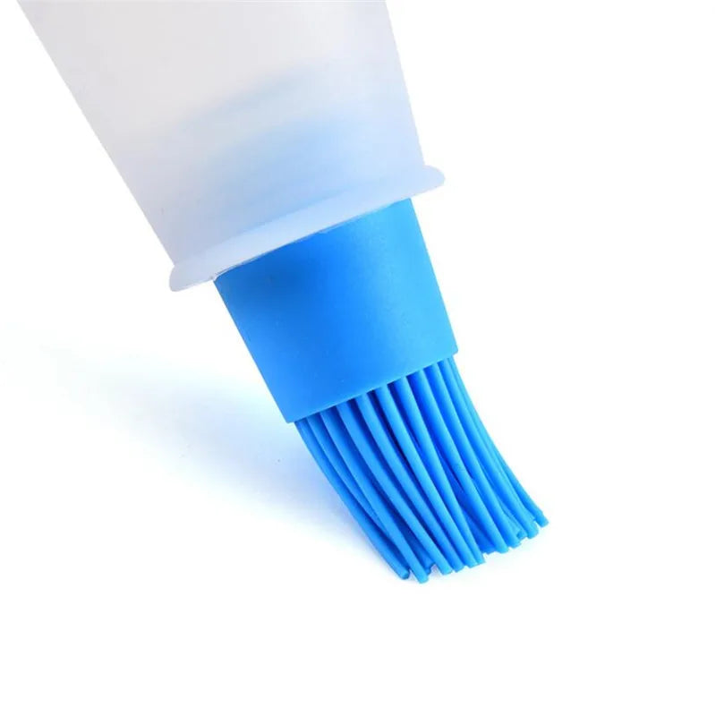1 Pcs Portable Silicone Oil Bottle with Brush Grill Oil Brushes Liquid Oil Pastry Kitchen Baking BBQ Tool Kitchen Tools for BBQ