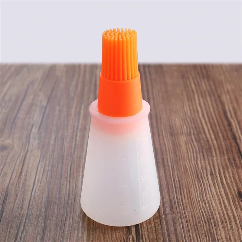 1 Pcs Portable Silicone Oil Bottle with Brush Grill Oil Brushes Liquid Oil Pastry Kitchen Baking BBQ Tool Kitchen Tools for BBQ